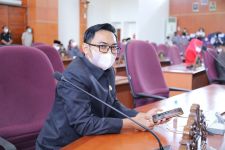 Soal Kemungkinan Tergantinya Kursi Jabatan Ketua DPRD, PKS: Tidak Akan Kami Ubah! - JPNN.com Jabar