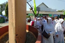 Ribuan Calon Jemaah Haji Asal Surabaya Siap Berangkat ke Tanah Suci - JPNN.com Jatim