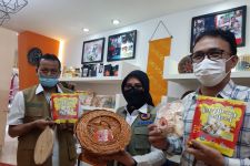 BNPB Bantu Pelaku UMKM di Wilayah Masif Bencana - JPNN.com Jabar