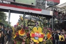 Surabaya Vaganza 2022 Obati Kerinduan Masyarakat Lewat Pawai Bunga - JPNN.com Jatim