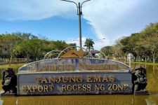 Buruh Khawatirkan Pemotongan Upah Akibat Rob di Semarang, FSPIP KASBI Buka Suara - JPNN.com Jateng