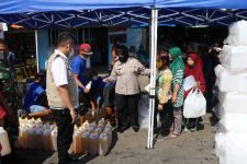Stabilkan Harga Minyak Goreng, Operasi Pasar Terus Digencarkan di Malang - JPNN.com Jatim