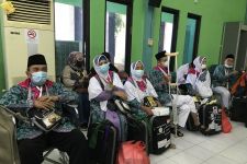 Kondisi Jemaah Calon Haji Kloter Pertama Diklaim Sehat, Termasuk yang Risiko Tinggi? - JPNN.com Jatim