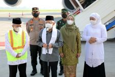 Ma’ruf Amin Berangkatkan Jemaah Calon Haji Kloter Pertama Embarkasi Surabaya - JPNN.com Jatim