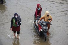 Cerita Ganasnya Rob Semarang, 5 Motor Armanto Jadi Rongsokan - JPNN.com Jateng