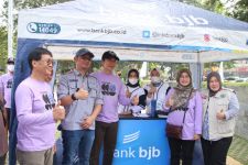 Bank Bjb Bogor Ajak Masyarakat Peduli Lingkungan - JPNN.com Jabar