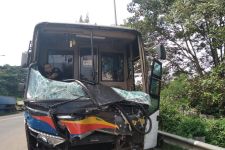 Kecelakaan Beruntun di Tol Cipularang, Sopir Bus Laju Prima Masih DPO - JPNN.com Jabar