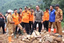 Hamdalah, Korban Banjir dan Longsor di Bogor Dapat Bantuan Hingga Rp 62 Juta - JPNN.com Jabar