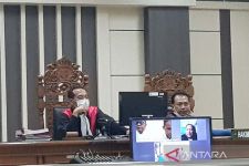 Dugaan Korupsi di BPR BKK Karanganyar, 2 Eks Direktur Dituntut 7,6 Tahun Penjara - JPNN.com Jateng