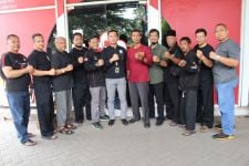 Rayakan HUT ke-76 Bhayangkara, 200 Anggota PSHT Depok Gelar Kegiatan Donor Darah - JPNN.com Jabar