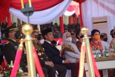 Jokowi Sadar Tugas Polri Makin Berat, Tetapi - JPNN.com Jateng