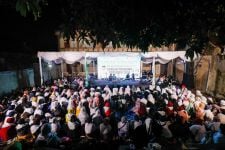 Kiai dan Santri di Bandung Berselawat Doakan Ganjar Pranowo Jadi Presiden - JPNN.com Jabar