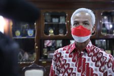 Ganjar Minta Masyarakat Tidak Memprotes Instruksi Terbaru Jokowi - JPNN.com Jateng