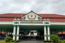 Terima 50 Ubarampe Gunungan, Pemda DIY Tampi Berkah - JPNN.com Jogja