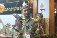 Wayang Rajamala Jadi Cenderamata untuk Kontingen APG XI 2022 di Solo - JPNN.com Jateng