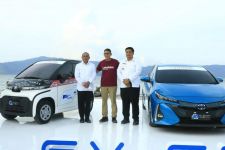 Toyota Luncurkan Mobil Ev Smart Mobility di Danau Toba, Sandiaga Uno: Ini yang Kedua Setelah Bali - JPNN.com Sumut