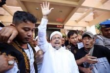 HRS Mulai Didatangi Elite Partai, Direktur Eksekutif Parameter Politik Indonesia Berkomentar Begini - JPNN.com Lampung