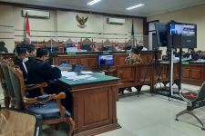 Hakim Itong dan Hamdan Sama-sama Mengeyel Soal Uang Suap - JPNN.com Jatim