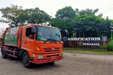 DLH Surabaya Pastikan Truk Pengangkut Sampah yang Berlubang Tidak Digunakan - JPNN.com Jatim
