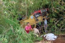 Lagi, Kecelakaan Terjadi di Bukit Bego, Kali Ini Menimpa Truk Pengangkut Pupuk - JPNN.com Jogja