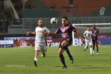 Kualitas Gelandang Asing PSS Sleman Ze Valente di Mata Pelatih Arema FC - JPNN.com Jatim