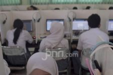 Begini Kondisi Siswi SMAN 1 Banguntapan yang Dipaksa Berjilbab, Belum Masuk Sekolah - JPNN.com Jogja