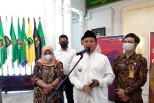 Wagub Jabar Merespons Kasus Dugaan Pencabulan Santriwati di Bandung - JPNN.com Jabar
