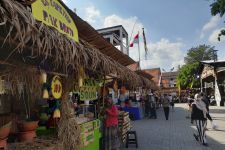Pasar Kangen Buka Hari Ini di TBY, Ada KulinerJadul hingga Barang Antik - JPNN.com Jogja