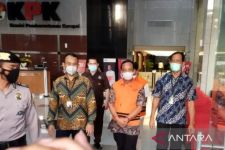 Anggota DPRD Tulungagung Imam Kambali Cs yang Terjerat Kasus Suap Ditahan KPK - JPNN.com Jatim