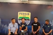 PT PBB Resmi Perkenalkan Luis Milla Sebagai Pelatih Baru Persib - JPNN.com Jabar