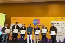 Dirut Bank bjb Raih Penghargaan Industry Marketing Champion 2022 - JPNN.com Jabar