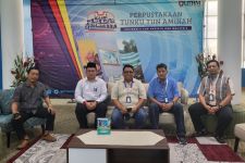 Peran Mahasiswa Asal Surabaya Menjadikan UTHM Sebagai Kampus Terbaik se-Asia - JPNN.com Jatim