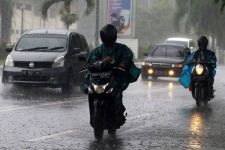 Prakiraan Cuaca Hari Ini, Masyarakat Lampung Waspada, Simak Prediksi BMKG di Sini - JPNN.com Lampung