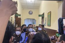 Sidang ke-10 Kasus Pencabulan Santriwati di Jombang, JPU Bawa Bukti Rekaman - JPNN.com Jatim