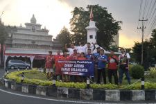 Jelang Derby Jateng: Panser Biru & Pasoepati Bertemu, Saling Rangkul, Harmonis - JPNN.com Jateng