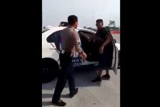 Pembelaan Polda Jatim atas Polisi PJR yang Konon Pungli Rp500 Ribu di Tol Gresik - JPNN.com Jatim
