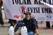 Buruh Jogja Tolak Kenaikan BBM, Minta Danais untuk Subsidi Rakyat - JPNN.com Jogja