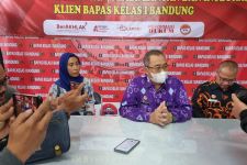 Jero Wacik Bebas dari Lapas Sukamiskin Bandung - JPNN.com Jabar