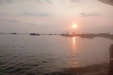 PVMBG: Jangan Mendekati Kawah Puncak Gunung Anak Krakatau - JPNN.com Banten