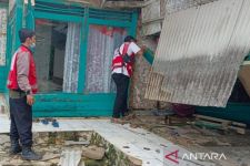 Angin Puting Beliung Melululantahkan Ratusan Rumah di Cianjur - JPNN.com Jabar