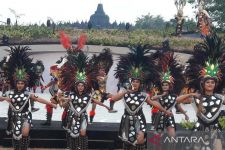 Meriahnya Festival Indonesia Bertutur di Borobudur, 900 Seniman Unjuk Kebolehan - JPNN.com Jateng