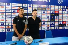 Pelatih Baru Datang, Pemain Arema FC Akui Persiapan Kontra Persib Mepet - JPNN.com Jatim