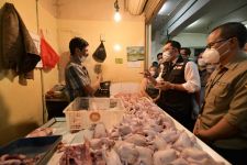 Harga BBM Naik, Nilai Jual Ikan di Pasar Baltos Mahal - JPNN.com Jabar