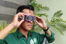 Bantu Pekerja Industri, Mahasiswa Unusa Ciptakan Safety Goggles Myopi - JPNN.com Jatim