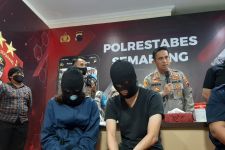 Mobil Goyang, 2 Pasangan Diduga ASN di Semarang Tertangkap Berbuat Mesum, Bikin Malu - JPNN.com Jateng