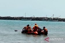 Penumpang Kapal Asal Lombok Hilang Tercebur di Perairan Pasean Pamekasan, Mohon Doanya - JPNN.com Jatim