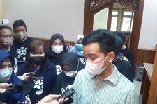 Gibran: UMK Surakarta Naik 8 Persen pada 2023 - JPNN.com Jateng