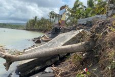 Rumah Warga di Kecamatan Tempursari Hilang Disapu Ombak Setiap Tahun - JPNN.com Jatim