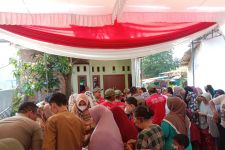 Masyarakat Sepangjaya Antusias Membeli Sembako di Pasar Murah yang Digelar Pemkot Bandar Lampung - JPNN.com Lampung