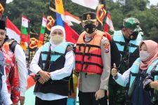 Tradisi Petik Laut di Sendang Biru, Bentuk Syukur Terhadap Rezeki dari Alam - JPNN.com Jatim